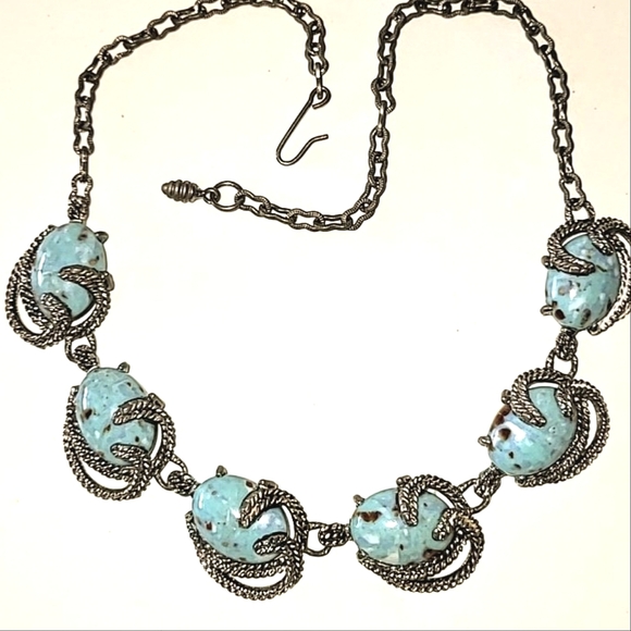 THERMOSET LUCITE FAUX TURQUOISE CHOKER NECKLACE - SOUTHWESTERN STYLE - Picture 5 of 5